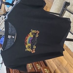 Quiet storm surf shop crop tshirt